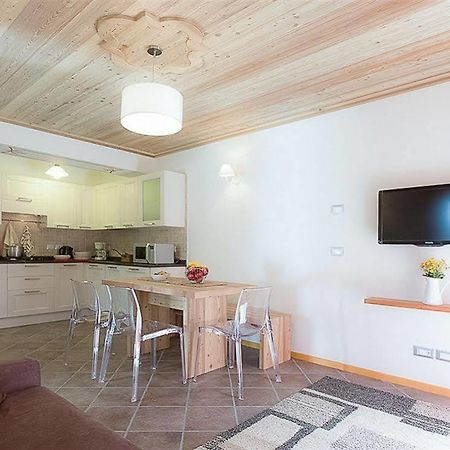 אלגה Villa Edelweiss מראה חיצוני תמונה