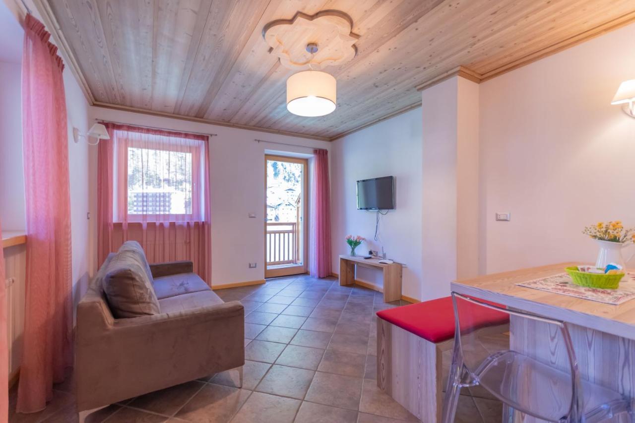 אלגה Villa Edelweiss מראה חיצוני תמונה