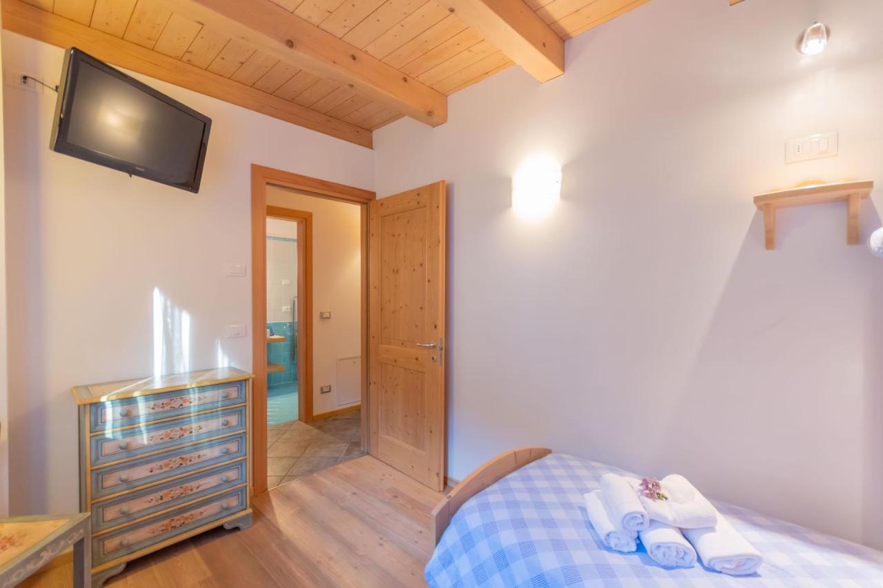 אלגה Villa Edelweiss מראה חיצוני תמונה