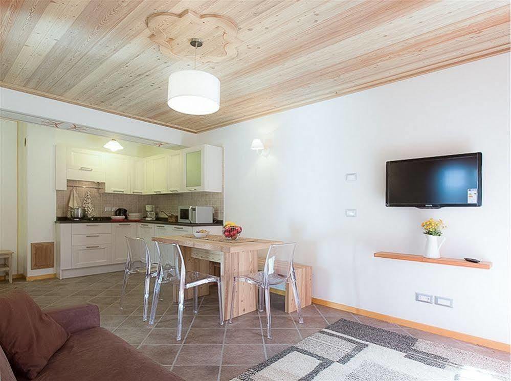 אלגה Villa Edelweiss מראה חיצוני תמונה
